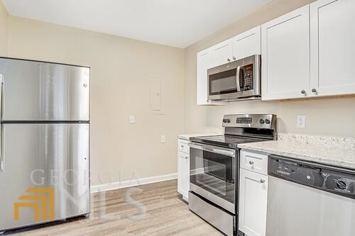 Building Photo - 1906 Oak Valley Rd