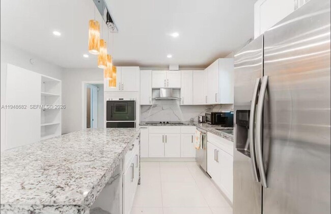 Foto del edificio - 4017 Monroe St