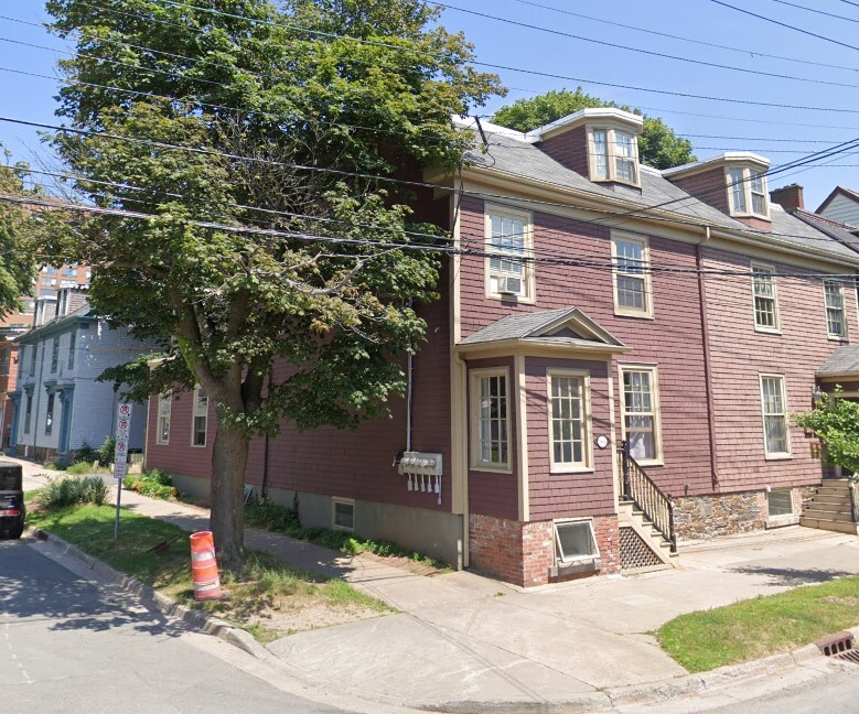 Primary Photo - 5655 Morris St