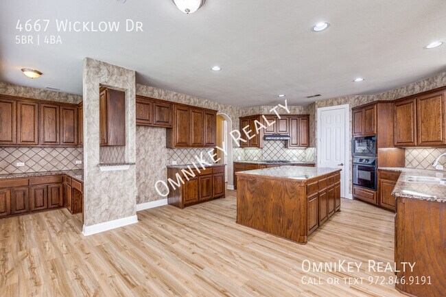 Foto del edificio - 4667 Wicklow Dr