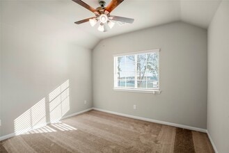 Building Photo - 15524 Marina Dr