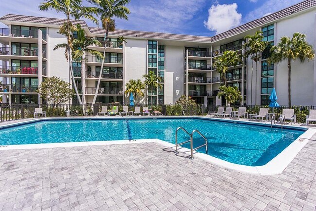 Foto del edificio - 1301 River Reach Dr