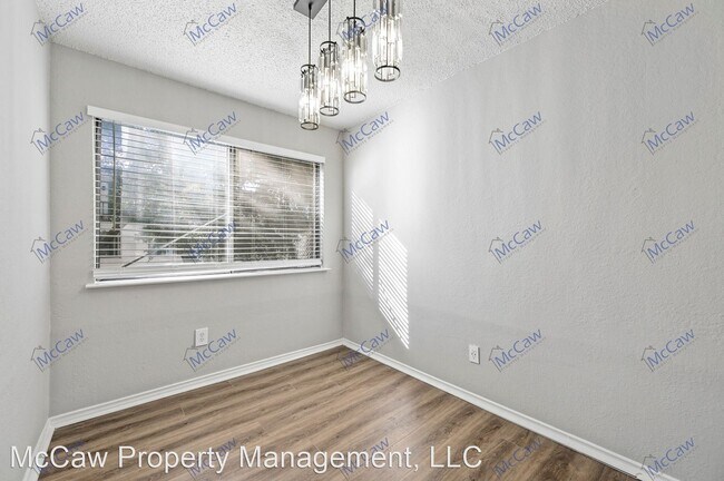 Foto del edificio - 2 br, 2 bath House - 2312 Balsam Dr. Apt. ...