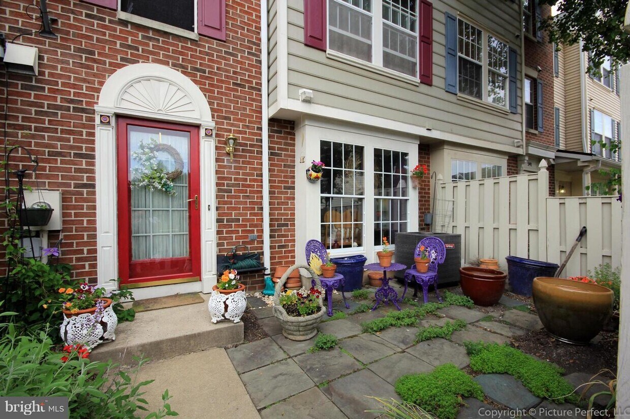 593 Boysenberry Ln, Frederick, MD 21703 Townhome Rentals in Frederick
