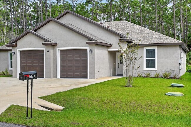 Foto del edificio - 44 Regency Dr