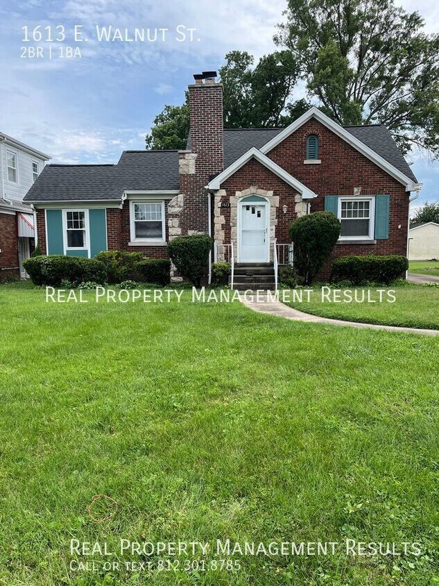 Primary Photo - 2 Bedroom, 1 bath East Side