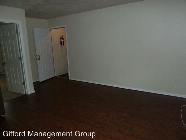 Building Photo - 1023 W 38th St