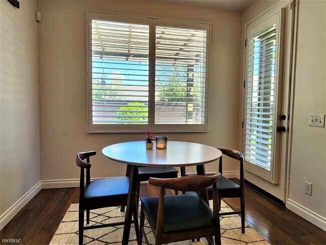 Foto del edificio - 3 br, 2 bath House - 37768 Spruce Ct.