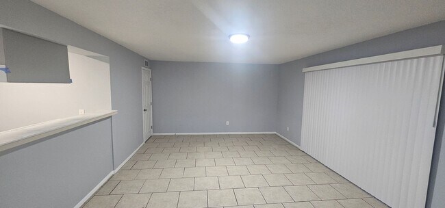 Photo - m56842 Apartment