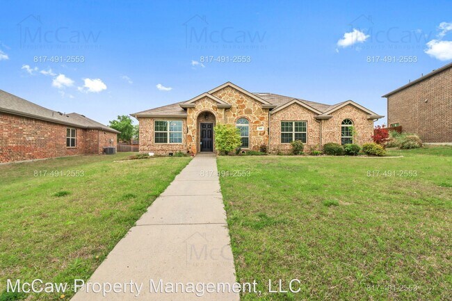 Foto del edificio - 4 br, 2 bath House - 305 Doris Dr.