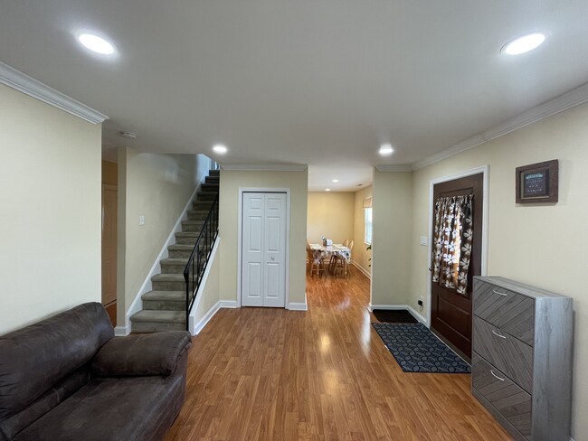 Foto del edificio - 2821 Newberry Rd