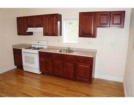 Foto principal - 755 Truman Pkwy