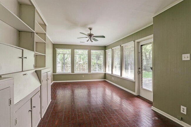 Foto del edificio - 2102 Sheridan St