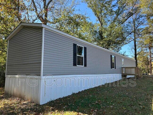 Foto del edificio - 101 Pistol St