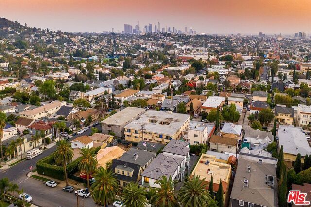 Building Photo - 4418 Kingswell Ave