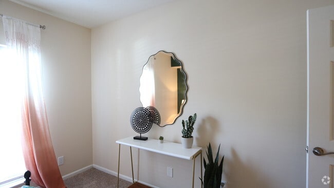 Segunda habitación - 2HAB, 2BA - 972 ft² - Sandstone - The Quarry Apartments