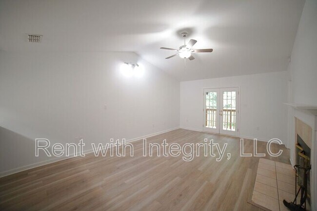 Foto del edificio - 1272 Cross Creek Cir