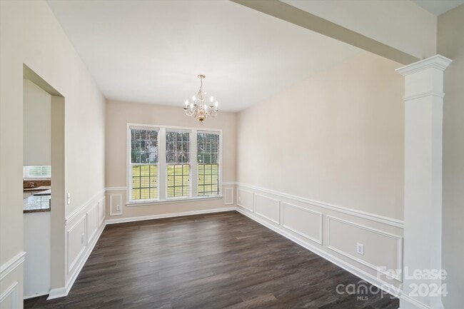 Building Photo - 11113 Maplehurst Dr