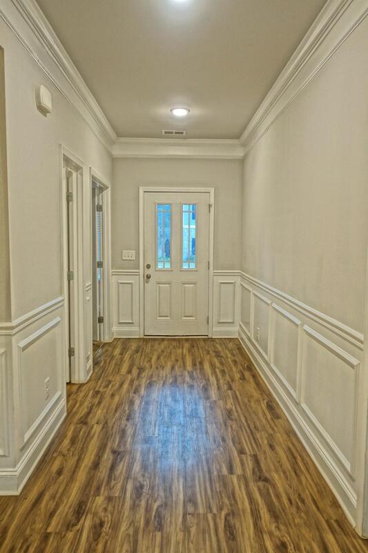 Foto del edificio - 4216 Textile Ln