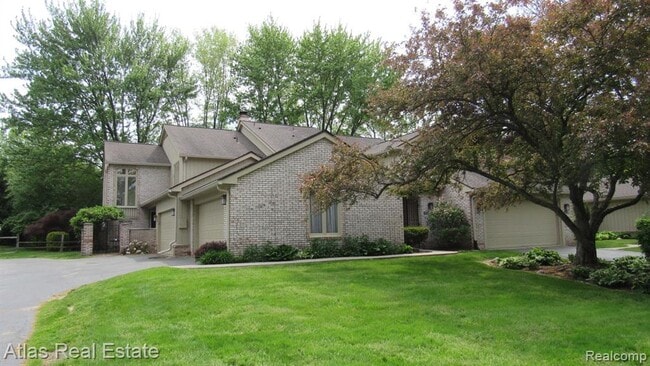 Building Photo - 1470 Timberview Trail