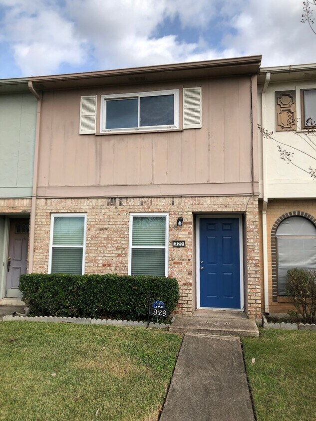 Primary Photo - Close to Barksdale Air Force Base... You d...