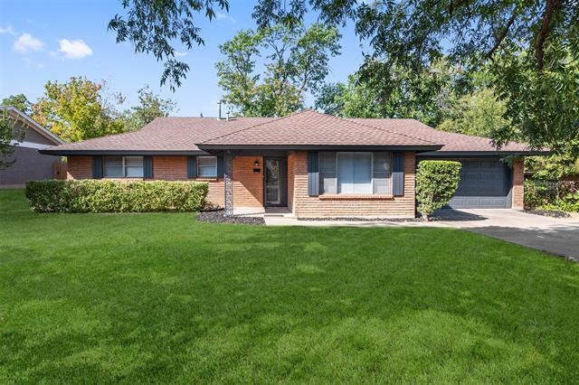 Building Photo - 4409 Wedgmont Cir S