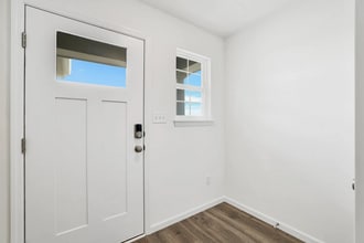 Building Photo - 728 Courtshire Crossing