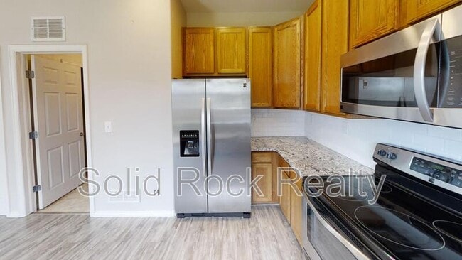 Building Photo - 6969 Ancestra Dr