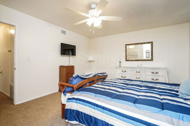 Foto del edificio - 9379 Esther St