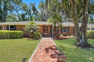 Building Photo - 2221 Bonaventure Rd