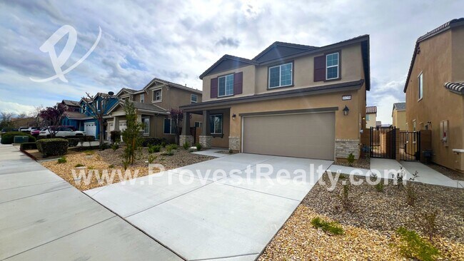 Foto del edificio - 3 Bed, 2.5 Bath New Construction in Hesper...