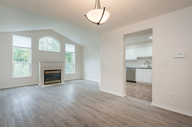 Building Photo - Charming Sherwood Home for Lease – 3 Bed /...