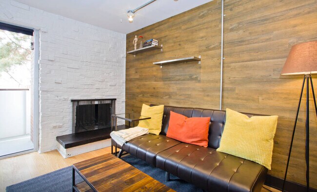 Foto del edificio - 1270 N Marion St