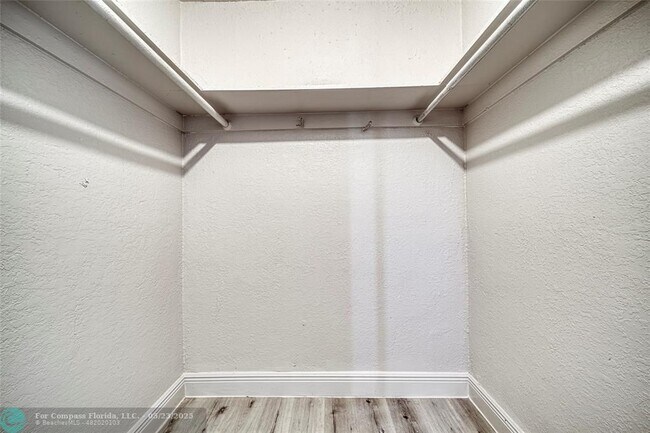 Foto del edificio - 13150 Memorial Hwy