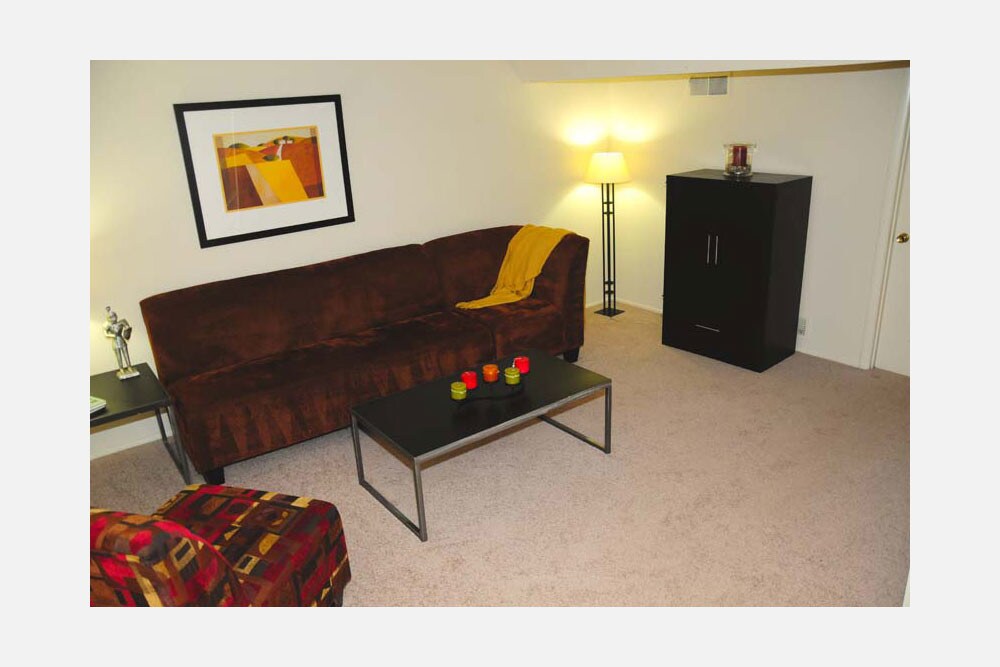 The Knolls Townhomes Apartments Saint Louis, MO