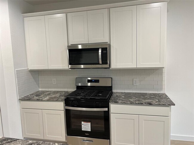 Foto del edificio - 4906 Arvida Ln