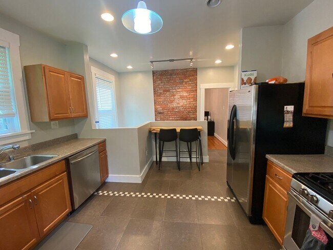 Photo - 230 Ridge Ave Apartment