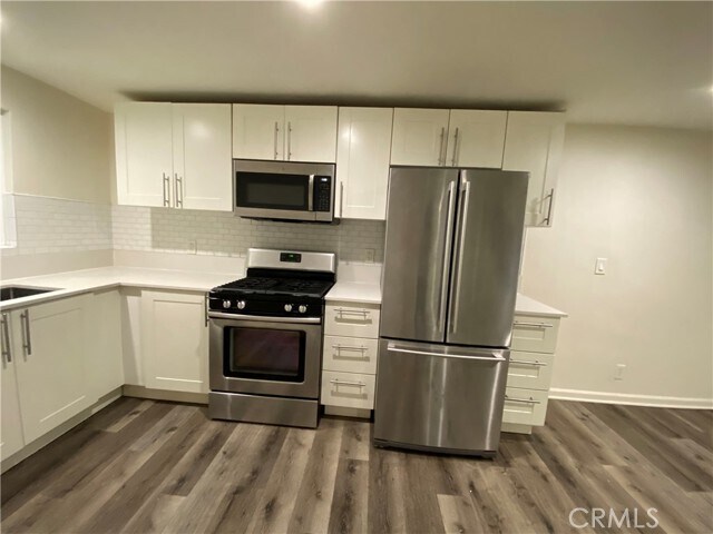 Foto del edificio - 208 S Park View St