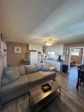 Building Photo - 455 Moser Ave