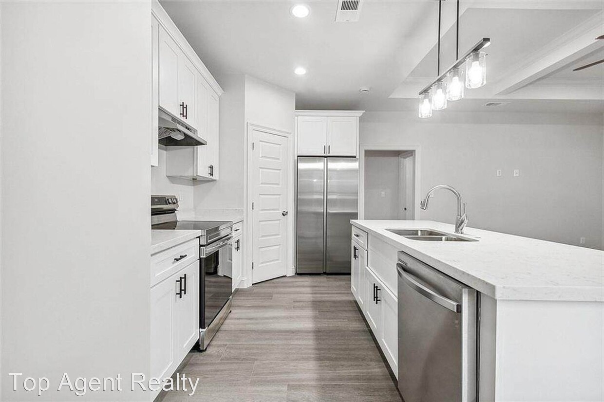 Building Photo - 3 br, 2 bath House - 34 Ashton Cox Dr
