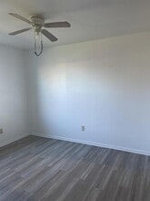 Building Photo - 1605 Saunders St