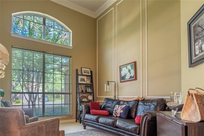 Building Photo - 9417 Jenaro Ct