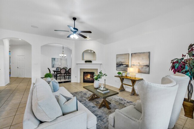 Foto del edificio - 7014 Spruce View Ct