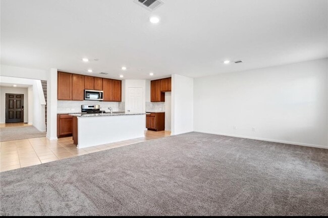 Building Photo - 8123 Leisure Pt Dr