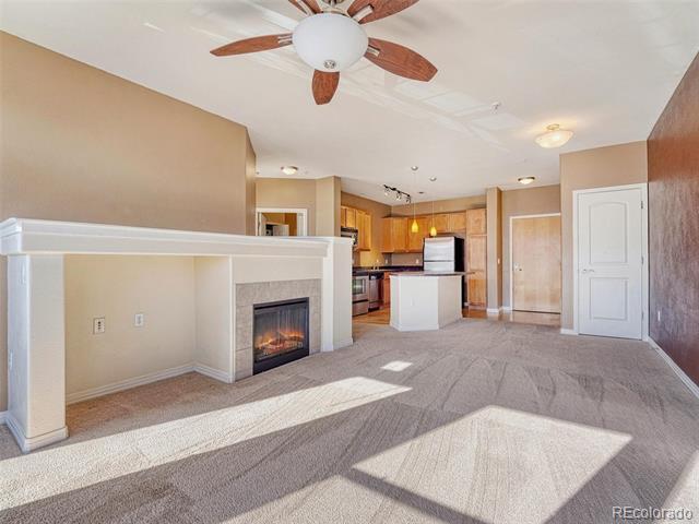 Building Photo - 10176 Park Meadows Dr