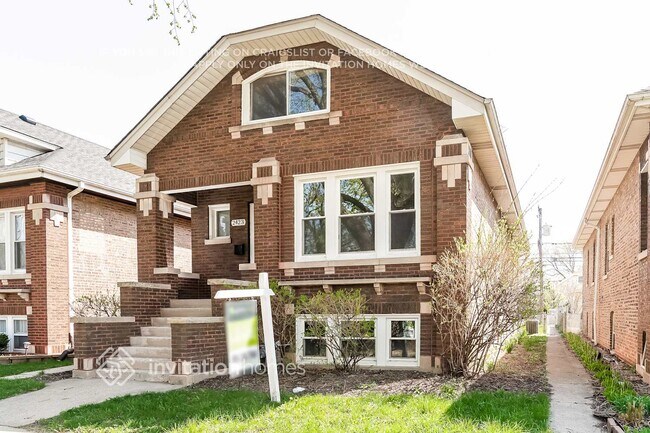 Foto del edificio - 2423 Wesley Ave