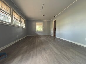 Building Photo - 2827 Brewton St