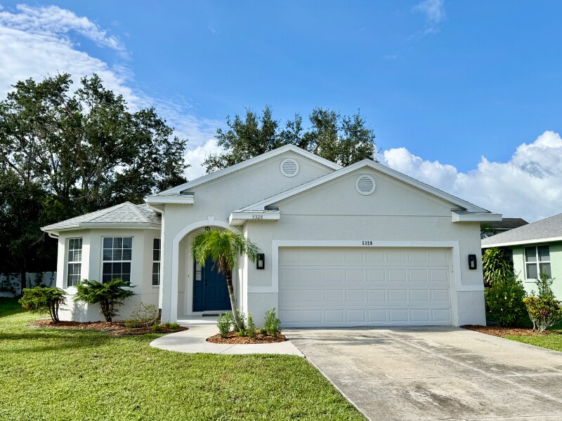 Foto principal - 5328 Levi Ln
