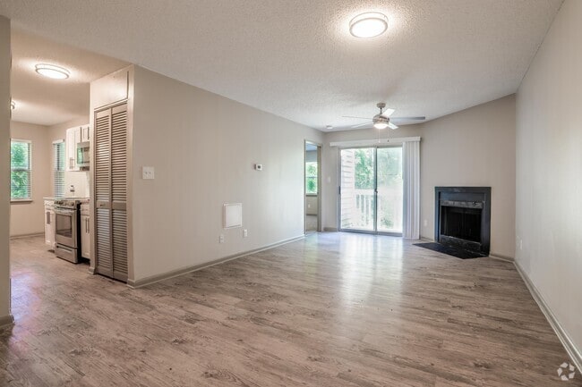 Building Photo - Trinity at the Hill