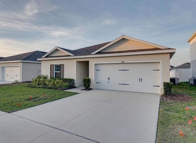 Foto del edificio - 1207 Tank Trl